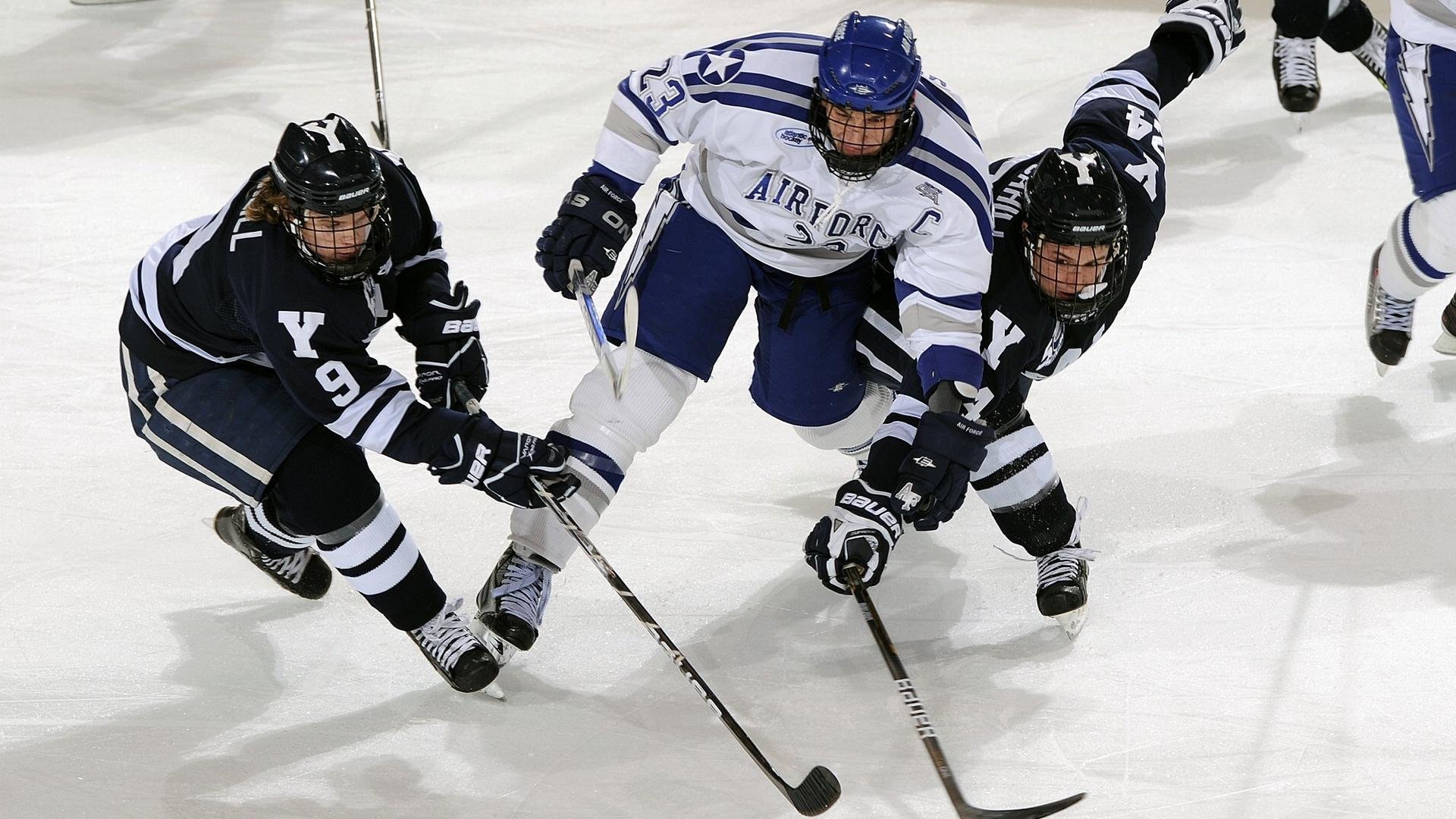 青训人才是否过早参与商业比赛影响成长,青训需要什么资格